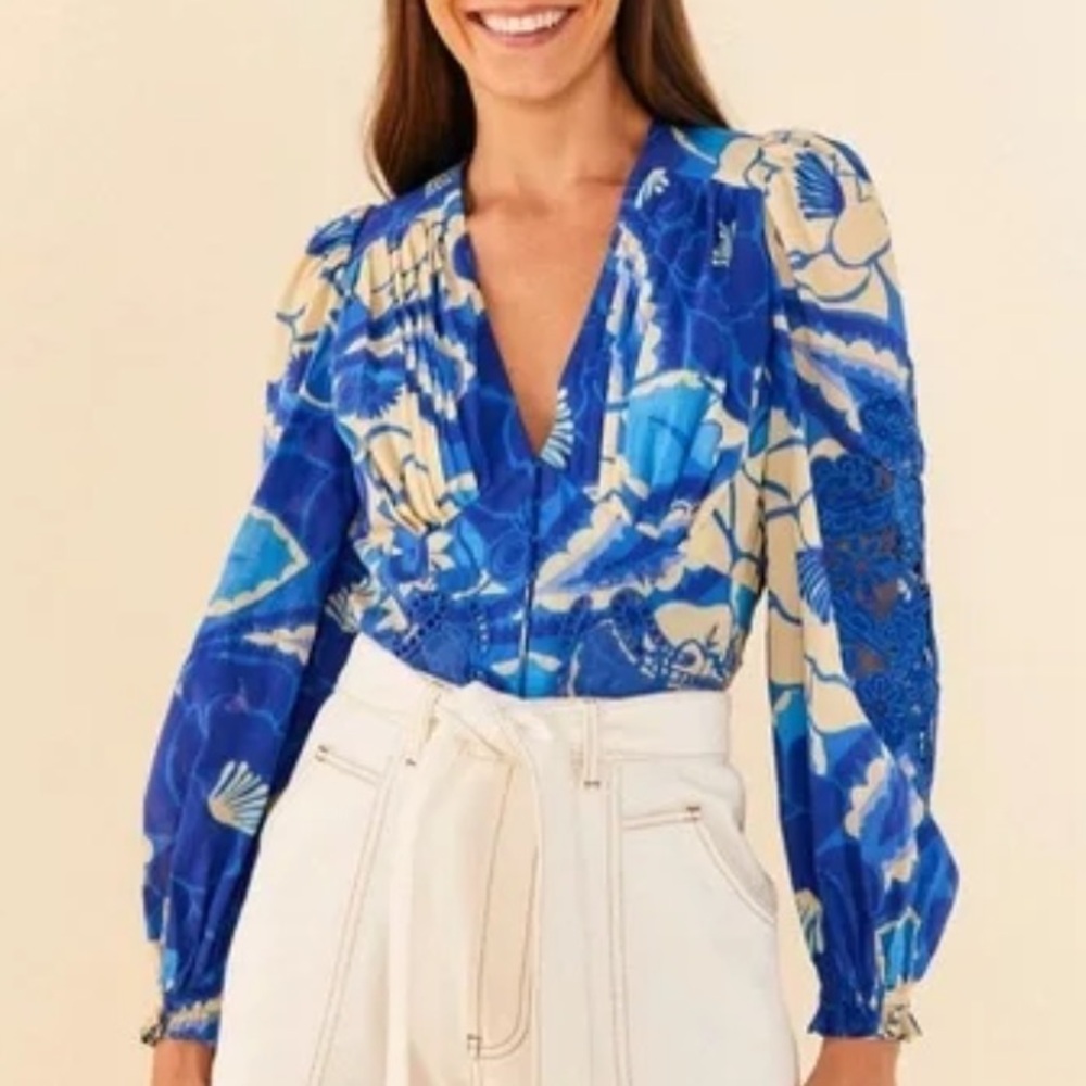 FARM Rio Women's Vibrant Blue Floral Blouse